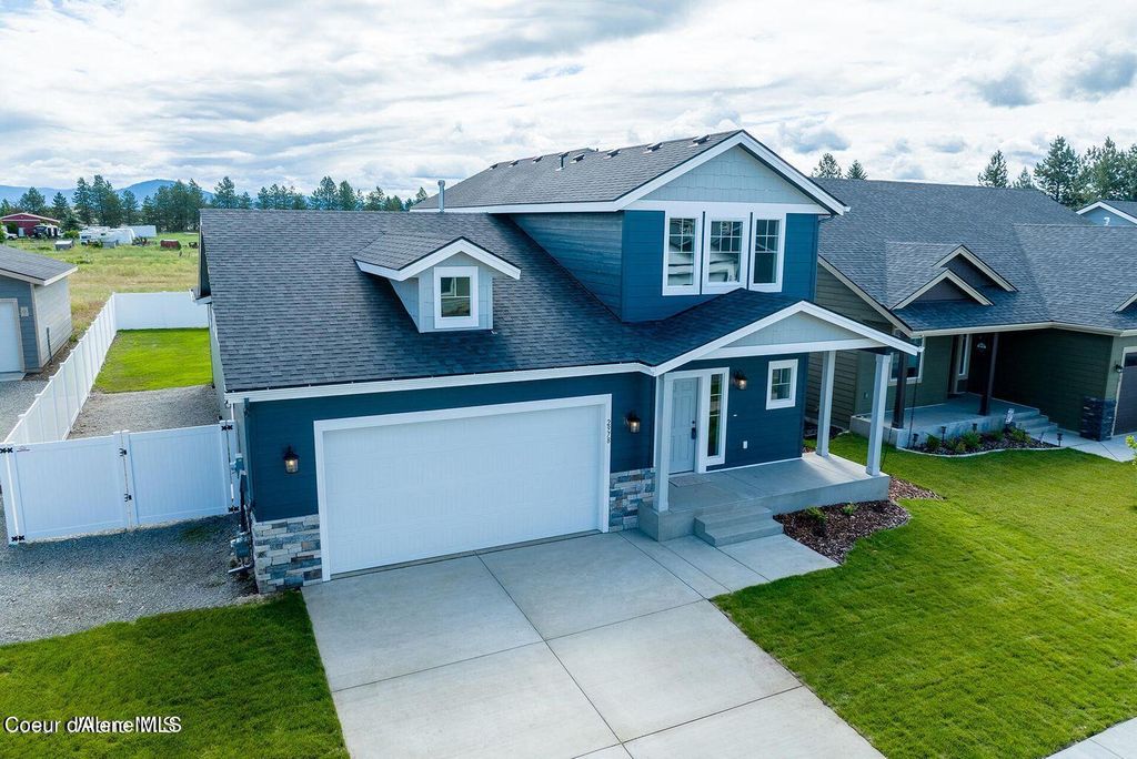 Photo of 2884 Neptune St. St, Post Falls, ID 83854 (MLS # 25-10472)