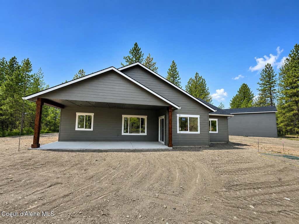 Photo of 95 Wyatt Ln, Spirit Lake, ID 83869 (MLS # 26-7216)