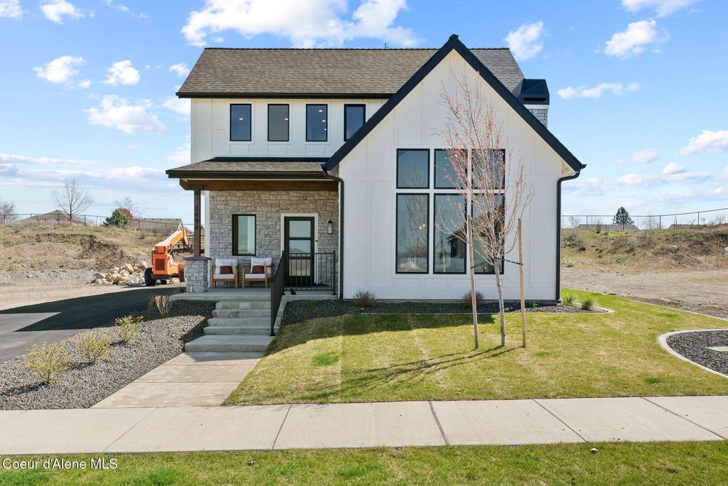 Photo of 3494 Blaze Loop, Post Falls, ID 83854 (MLS # 25-3652)
