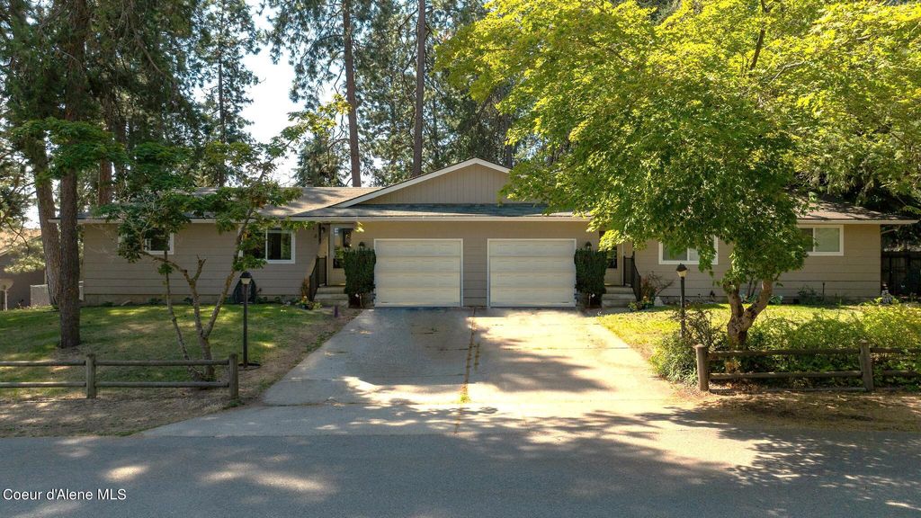 Photo of 5224-5226 N Pinegrove CT, Coeur dAlene, ID 83815 (MLS # 24-8284)