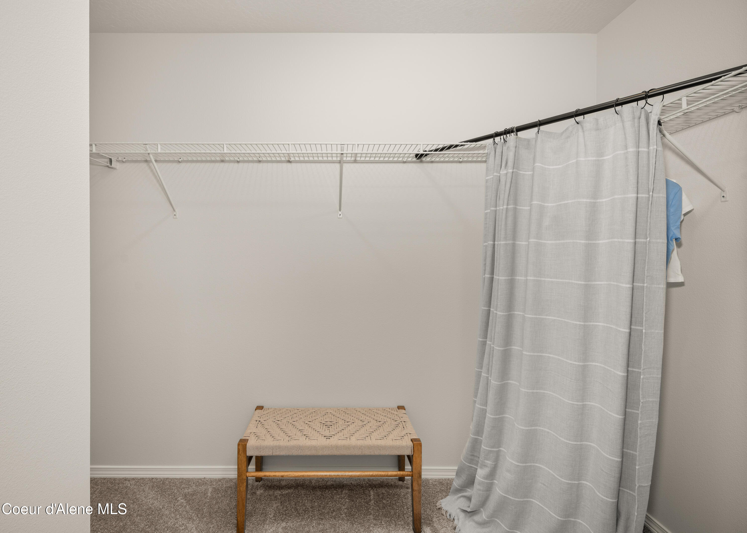 Hayden, Idaho 83835, United States, 3 Bedrooms Bedrooms, ,2 BathroomsBathrooms,Residential,Active,78002