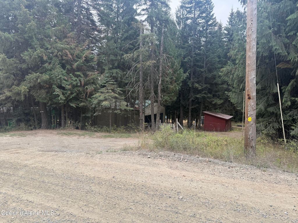 Photo of 3716 Sanders, St. Maries, ID 83861 (MLS # 25-9852)
