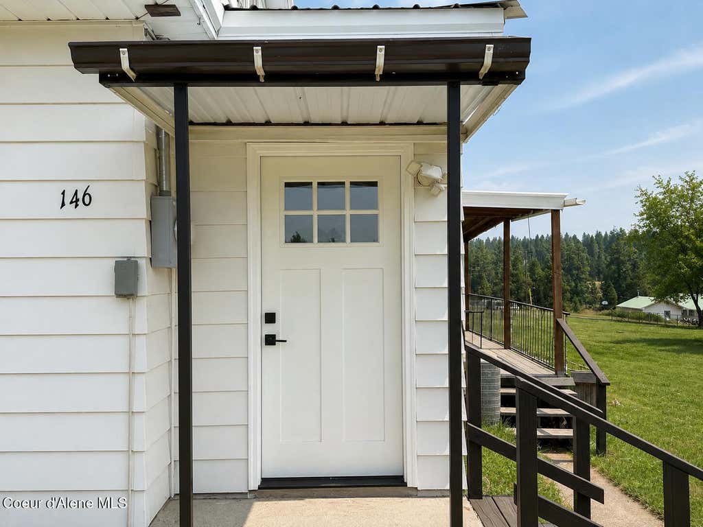 Photo of 146 5th, Plummer, ID 83851 (MLS # 26-8264)