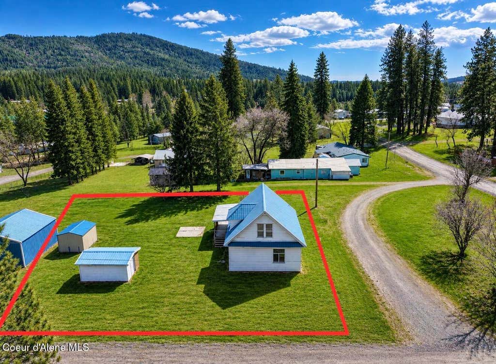 Photo of 146 5th, Plummer, ID 83851 (MLS # 26-8264)
