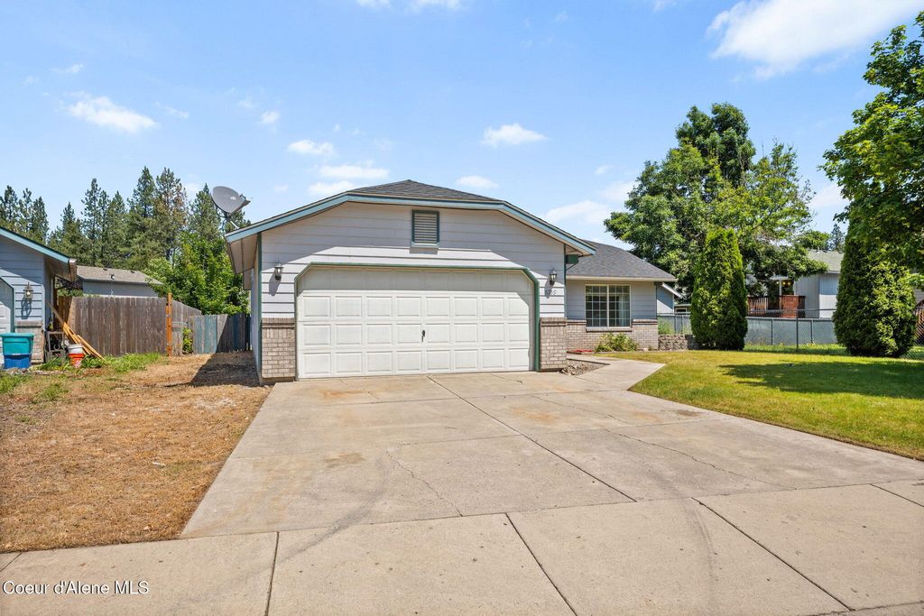 Photo of 6759 Darby CT, Rathdrum, ID 83858 (MLS # 26-7036)