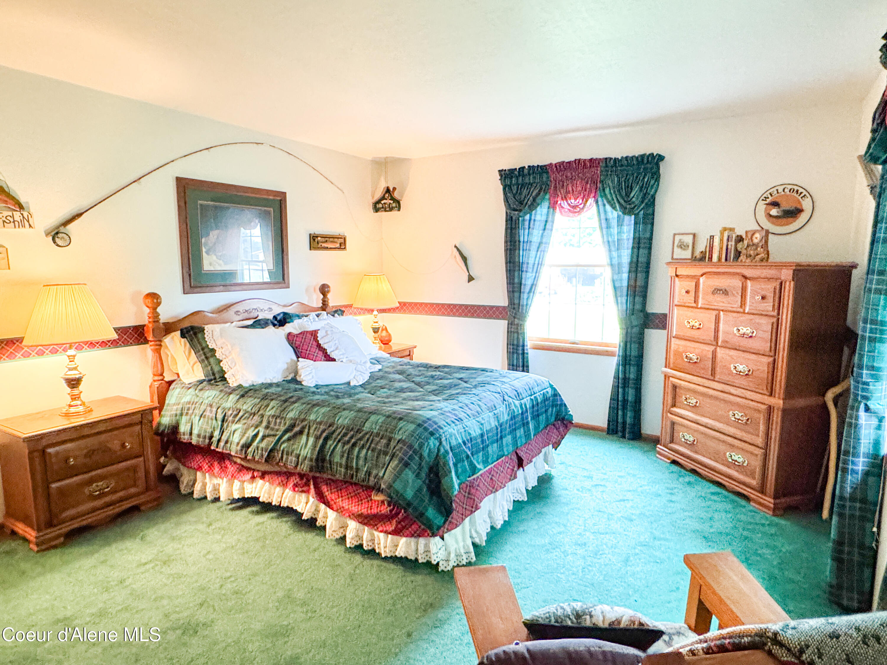 Hayden, Idaho 83835, United States, 4 Bedrooms Bedrooms, ,3 BathroomsBathrooms,Residential,Active,157218