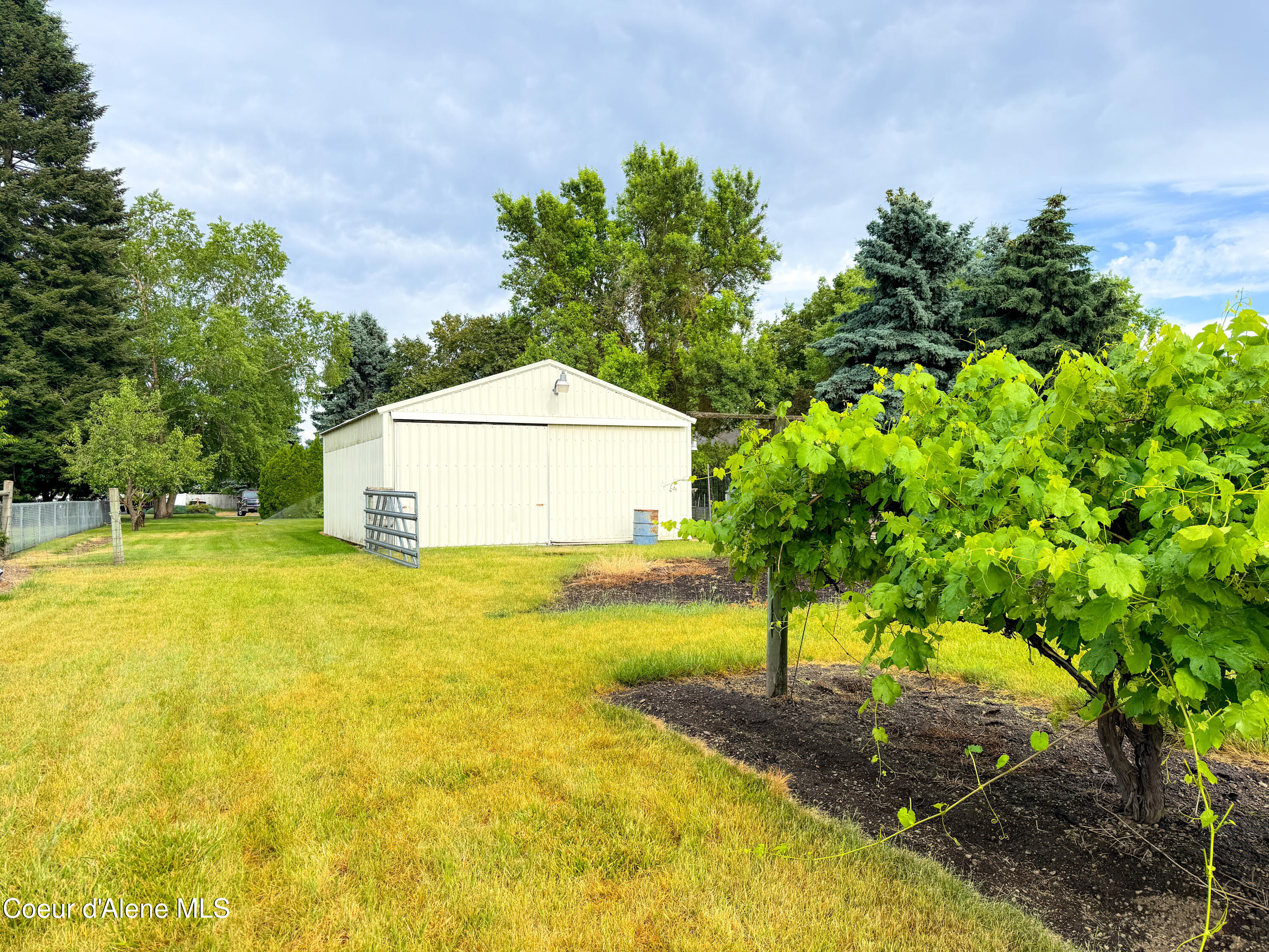 Hayden, Idaho 83835, United States, 4 Bedrooms Bedrooms, ,3 BathroomsBathrooms,Residential,Active,157218
