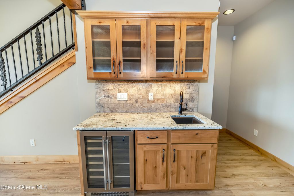 Photo of 110 Palouse Dr #B2, Nordman, ID 83848 (MLS # 26-1796)