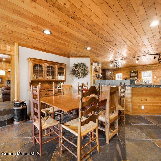 142 Maria Pia Ln, Sagle, Idaho image 8