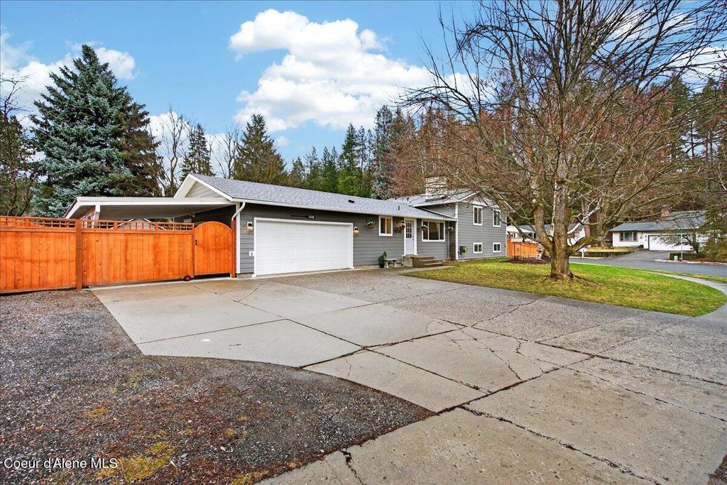 Photo of 3208 Pine Hill Hill, Coeur dAlene, ID 83815 (MLS # 26-1638)