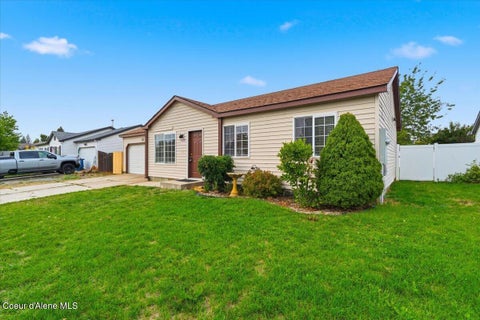 Photo of 1003 Teton AVE, Post Falls, ID 83854 (MLS # 26-9315)
