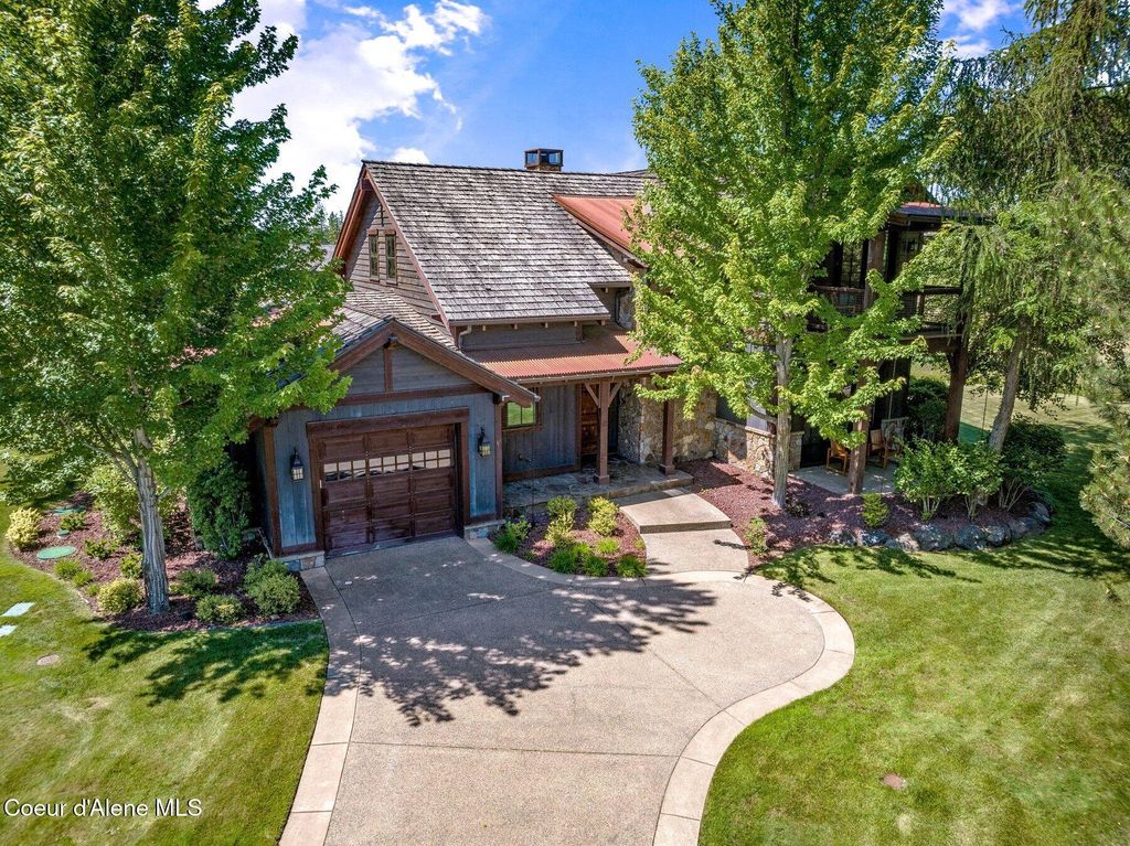 Photo of 17033 CITRINE Dr, Coeur dAlene, ID 83814 (MLS # 25-7121)