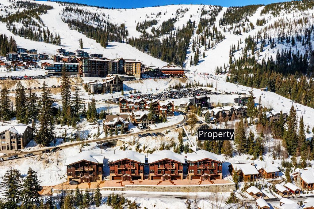 Photo of 50 Olaf Ct, Sandpoint, ID 83864 (MLS # 26-2500)