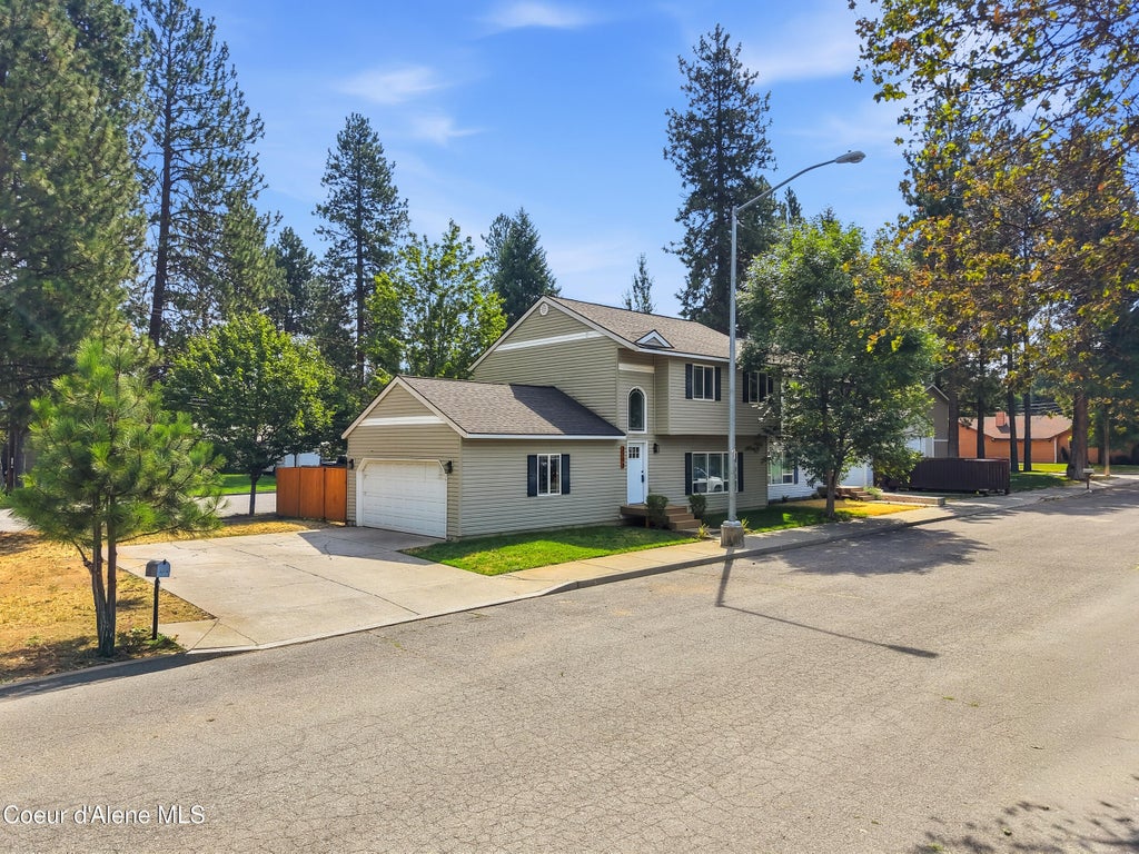 Photo of 3208 9th ST, Coeur dAlene, ID 83815 (MLS # 26-8519)