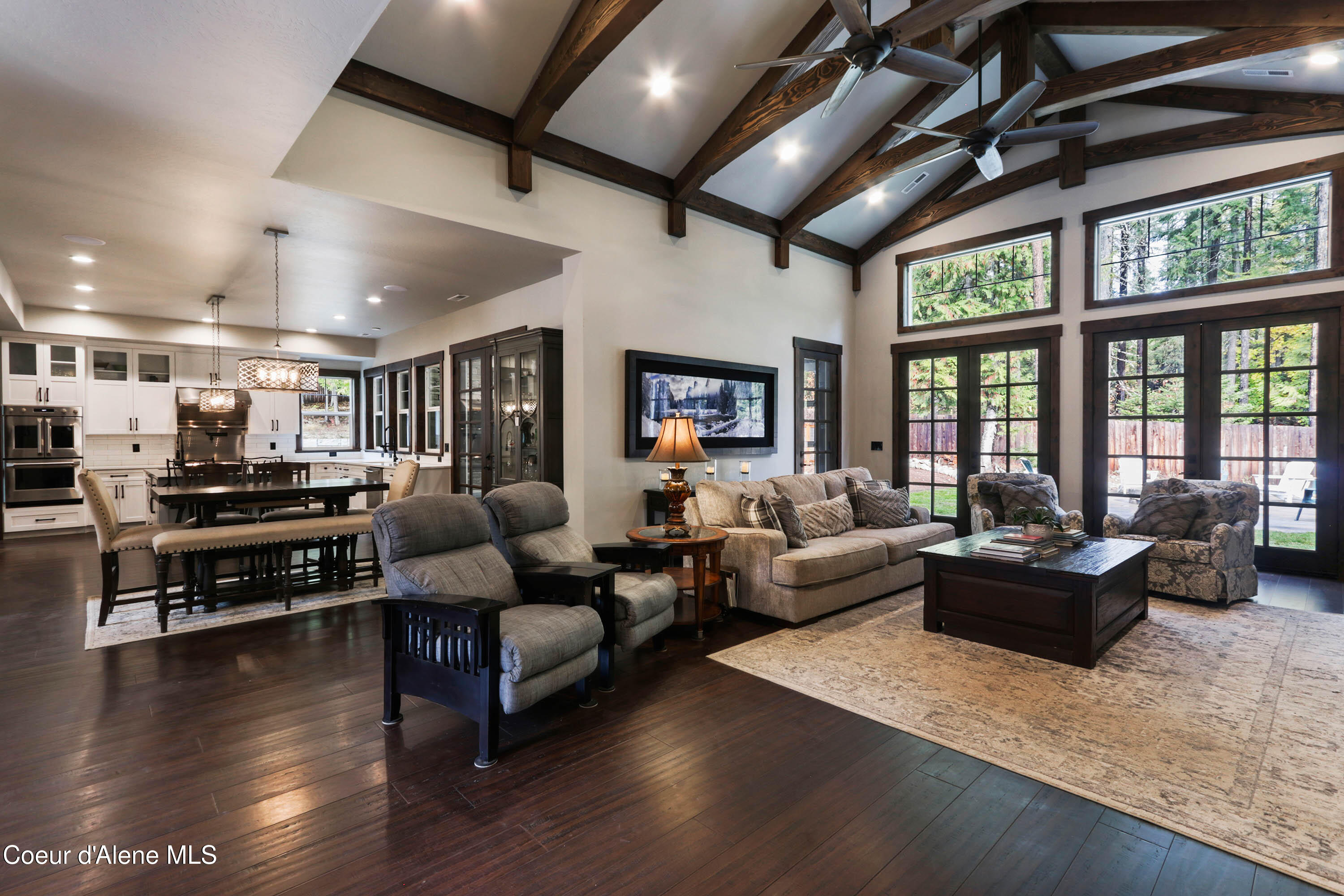 399 Forest Knolls