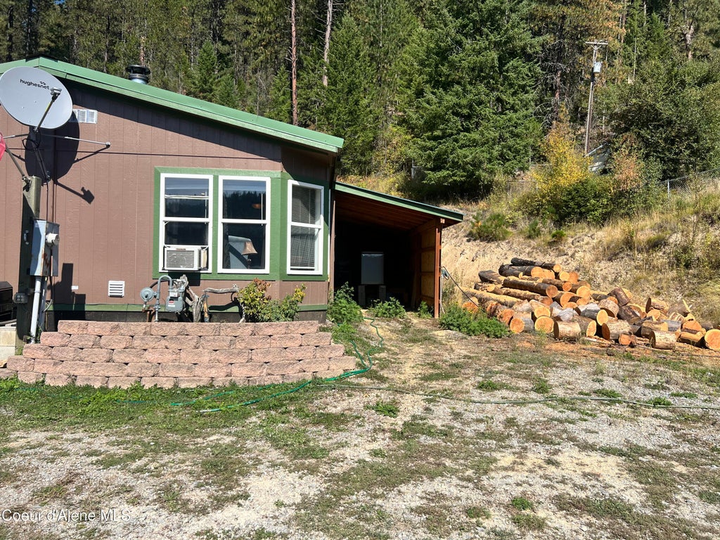 Photo of 30 Crawford LN, Cataldo, ID 83810 (MLS # 26-9550)