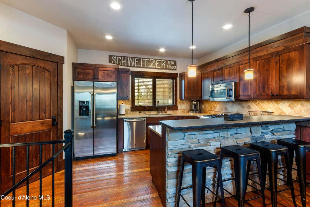 Photo of 38 Avalanche RD # 2, Sandpoint, ID 83864 (MLS # 26-5753)