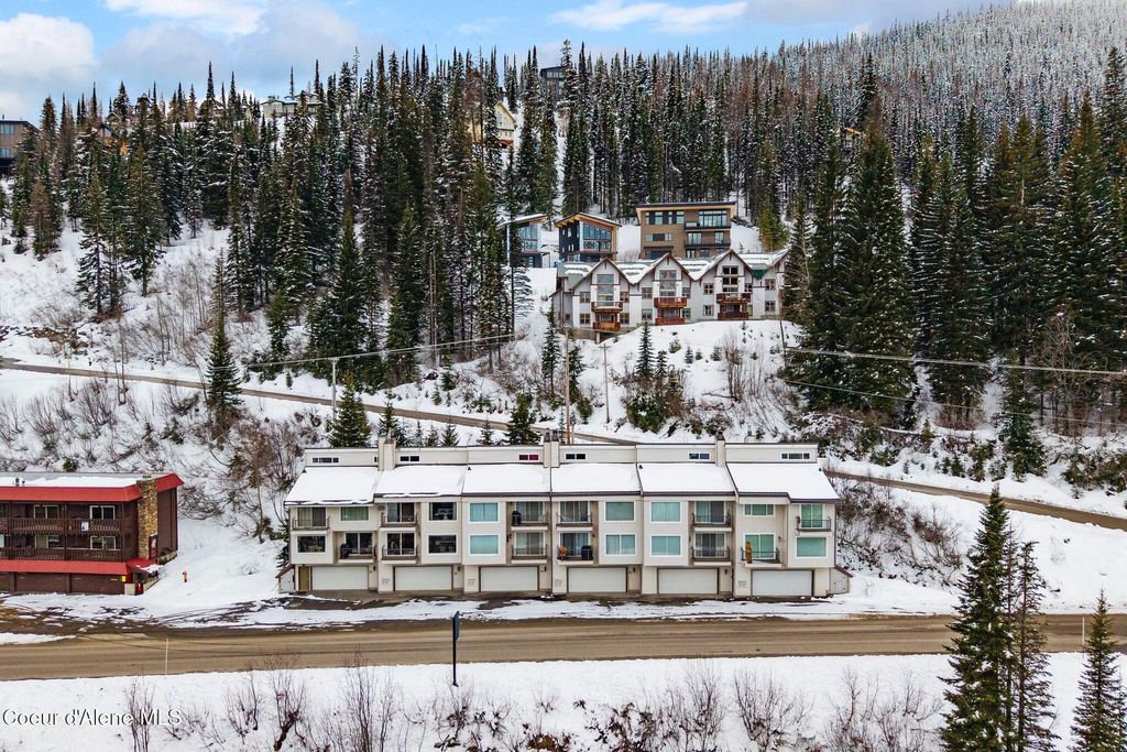 Photo of 8766 Schweitzer Mountain Mountain #305, Sandpoint, ID 83864 (MLS # 26-3172)