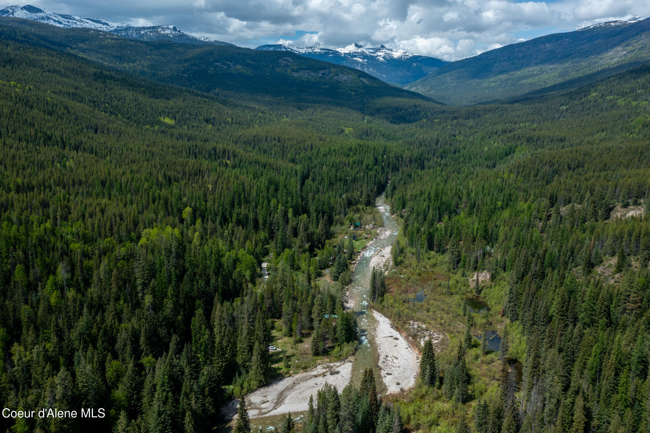 10267 Upper Pack River Rd, Sandpoint, Alaska image 20