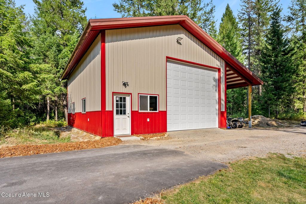 Photo of 4407 TURK Ln, Athol, ID 83801 (MLS # 25-9892)