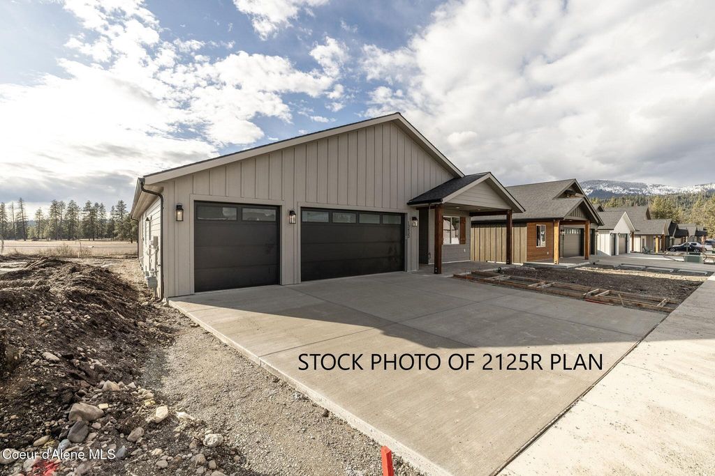 Photo of 13357 Bale St, Rathdrum, ID 83858 (MLS # 25-11550)