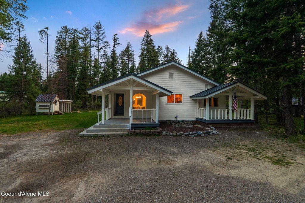 Photo of 883 Mountain View View, Clark Fork, ID 83811 (MLS # 26-4550)