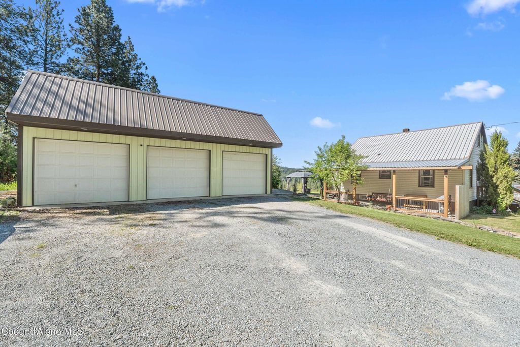 Photo of 4450 US-2, Priest River, ID 83856 (MLS # 26-4979)
