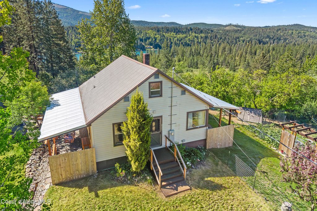 Photo of 4450 US-2, Priest River, ID 83856 (MLS # 26-4979)