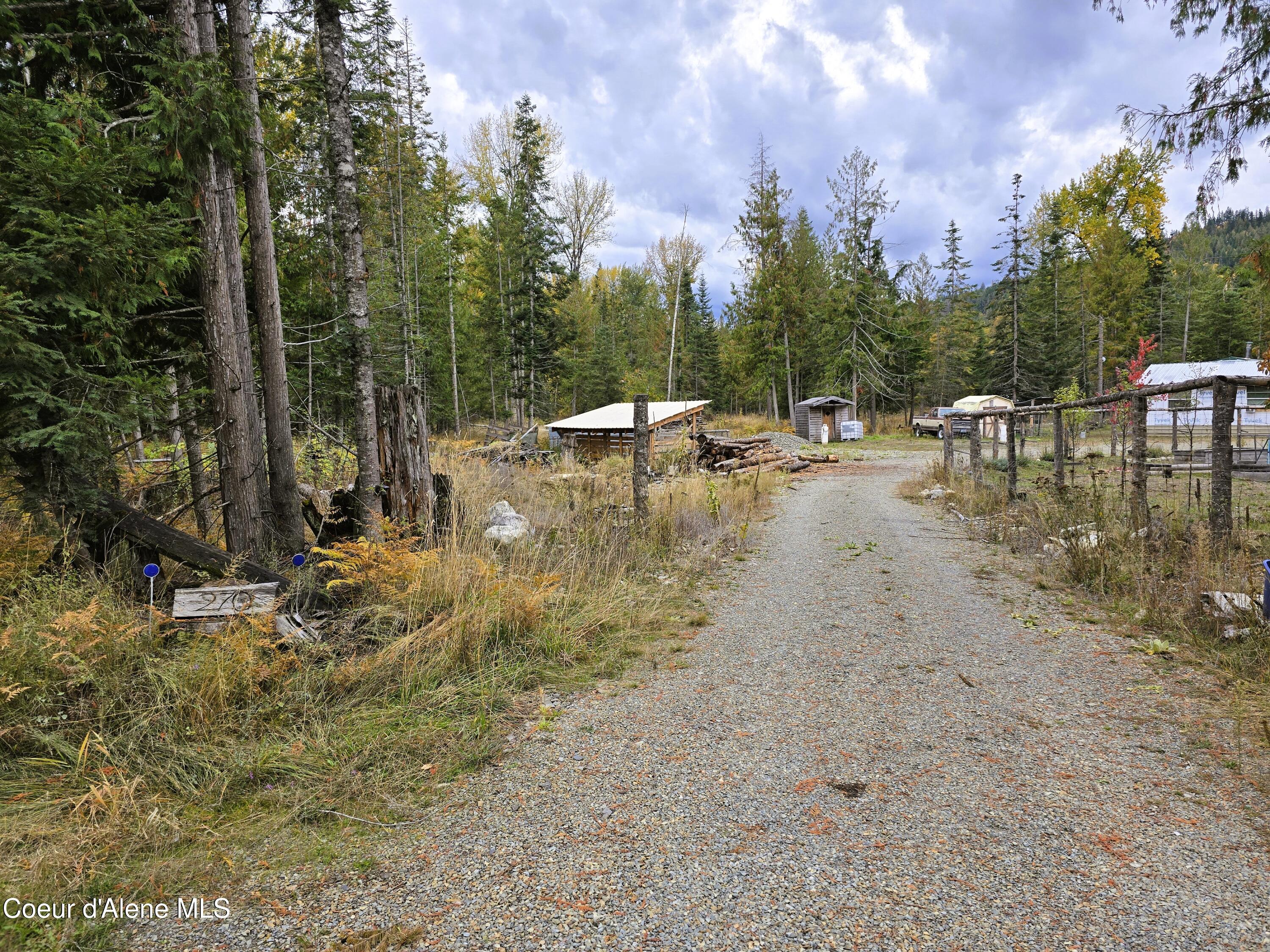 270 Spring Ln, Clark Fork, Idaho image 4