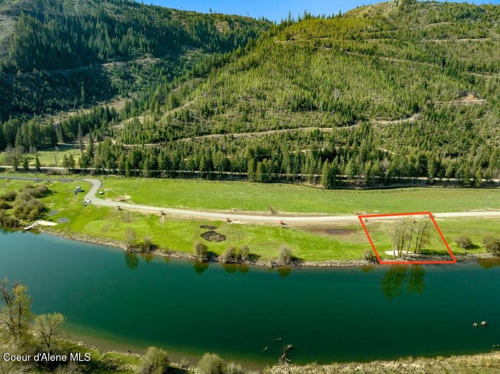 Photo of L16 Horn Hooked Estates Estates, St. Maries, ID 83861 (MLS # 26-10343)