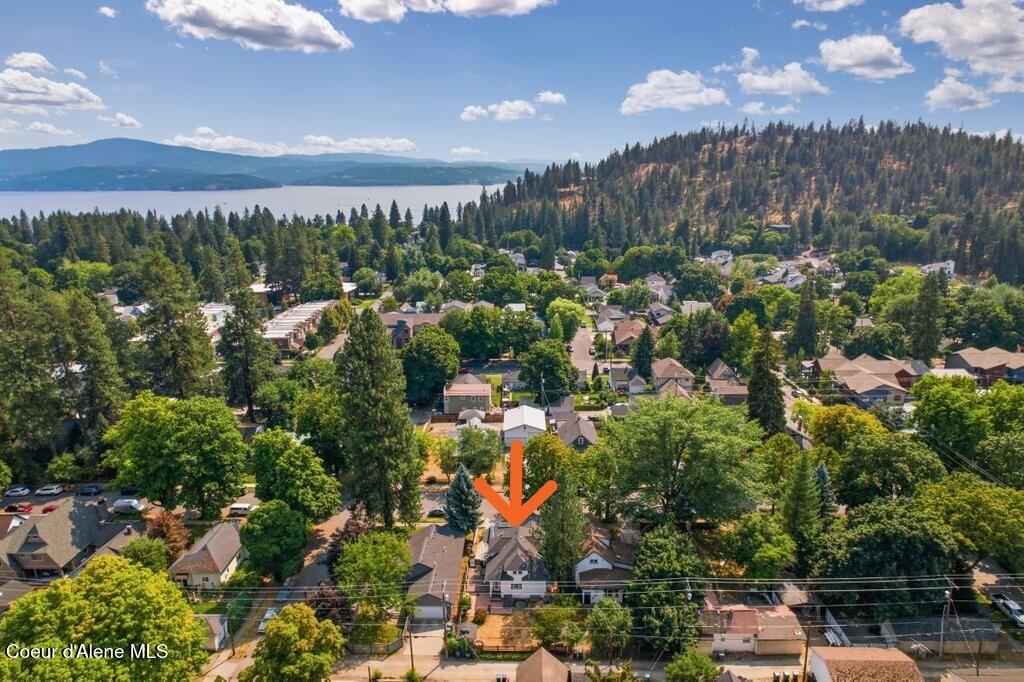 Photo of 921 Front Ave, Coeur dAlene, ID 83814 (MLS # 26-2898)