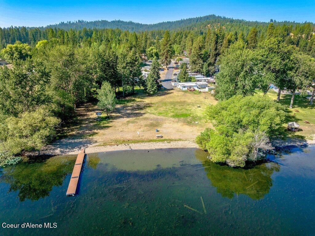 Photo of 11776 Hauser Lake Lake #SPC 17, Hauser, ID 83854 (MLS # 26-8355)