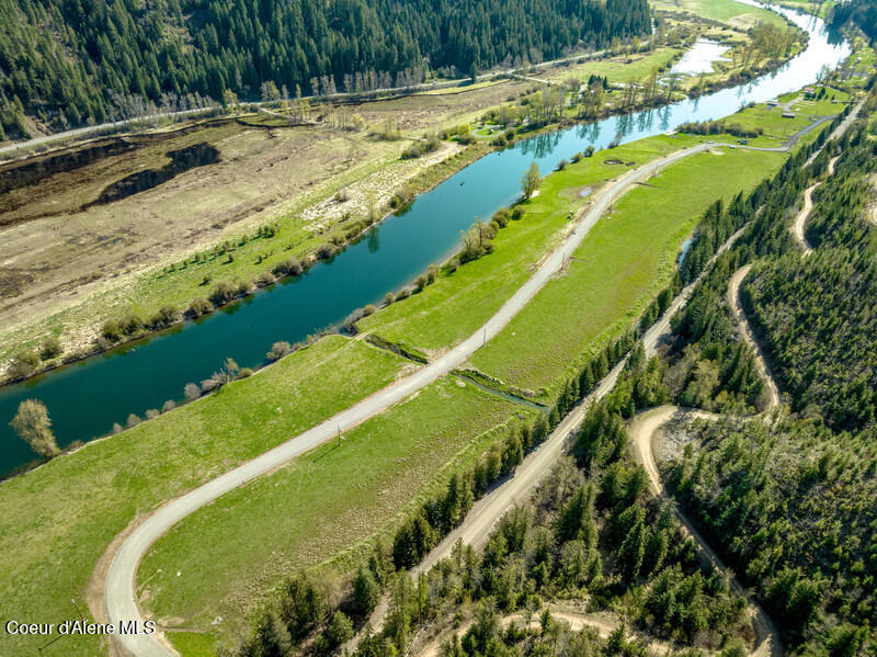 21 W Horn Hooked Ln, St. Maries, Alaska image 3