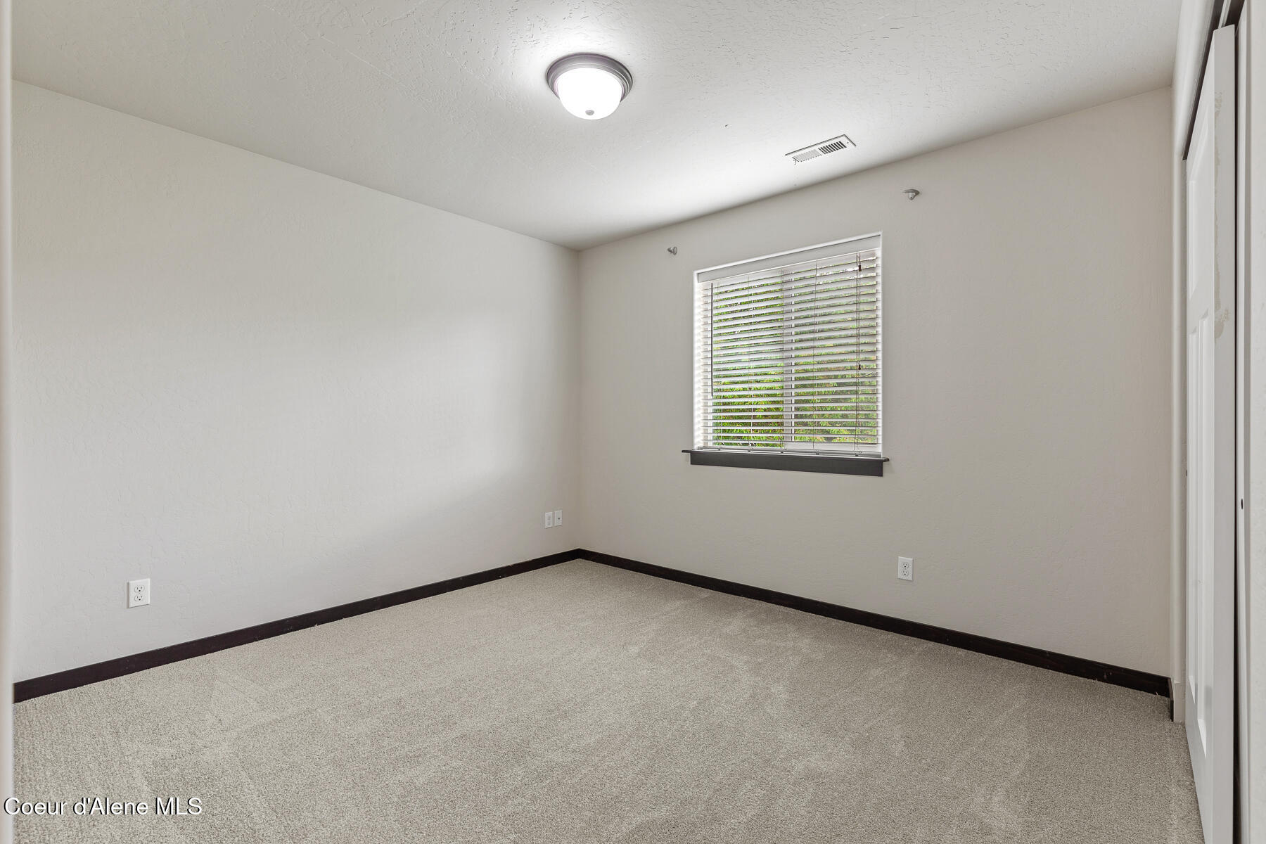 1201 E Locust Ave, Coeur d'Alene, Alaska image 21
