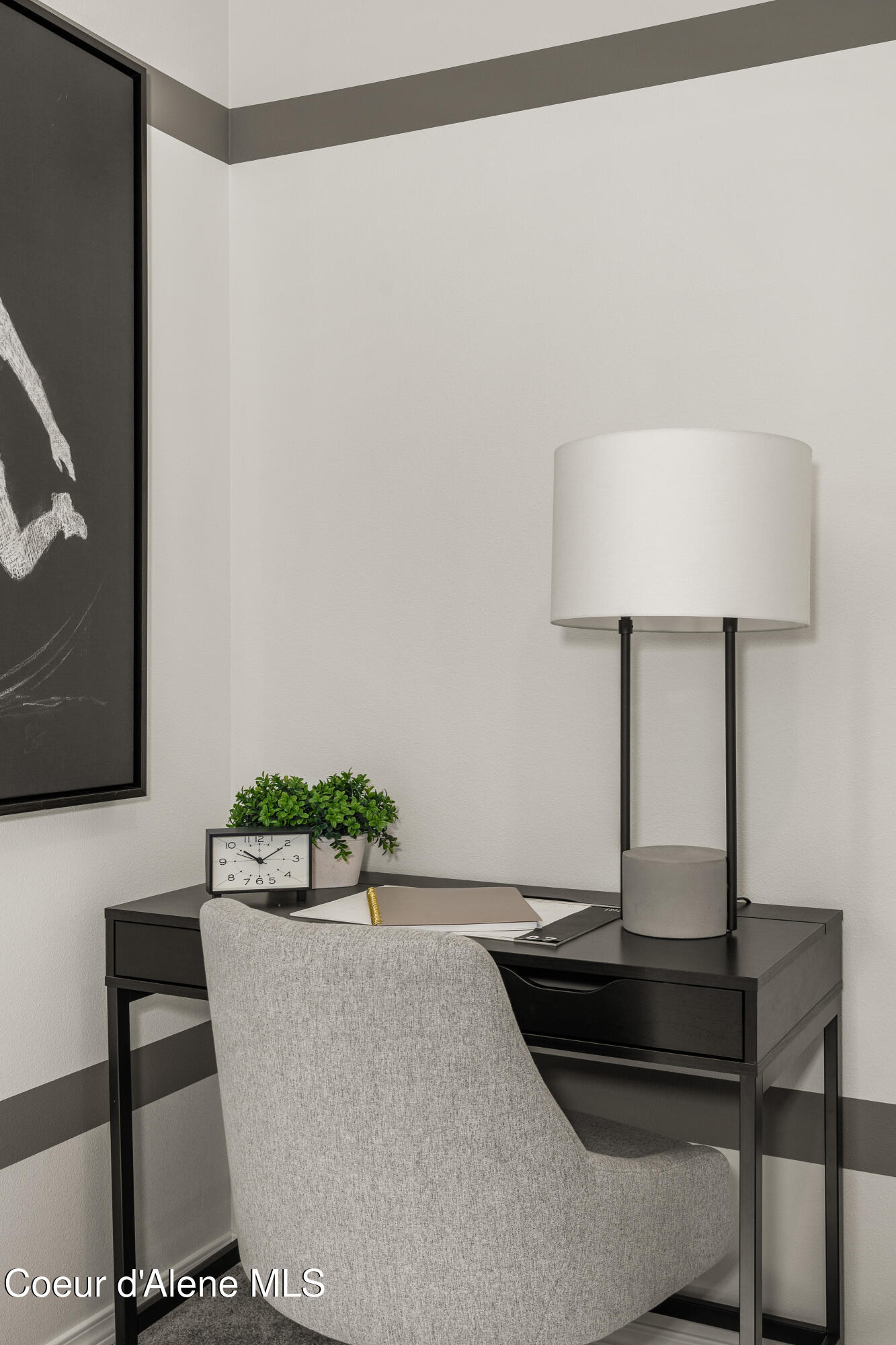 Hayden, Idaho 83835, United States, 4 Bedrooms Bedrooms, ,3 BathroomsBathrooms,Residential,Pending,93487