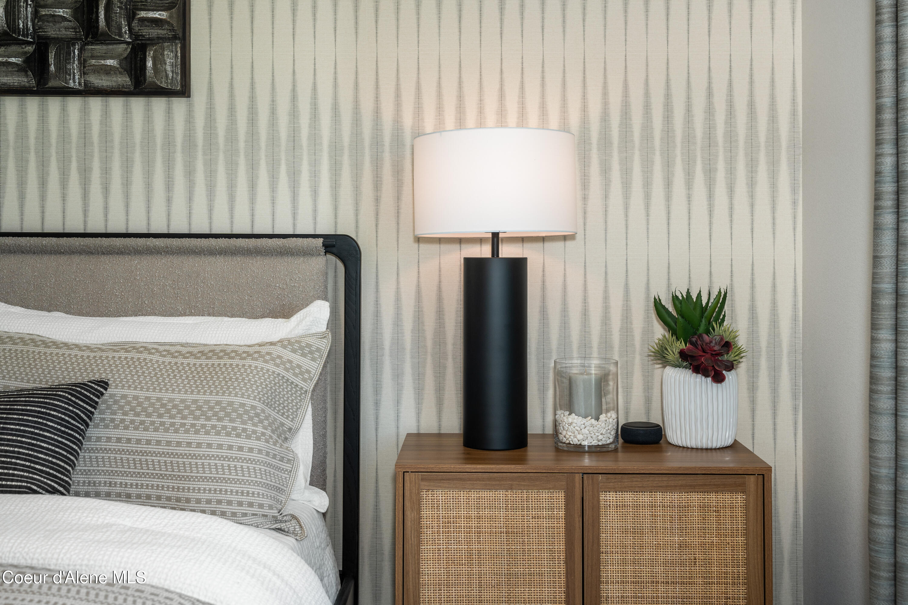 Hayden, Idaho 83835, United States, 4 Bedrooms Bedrooms, ,3 BathroomsBathrooms,Residential,Pending,93487