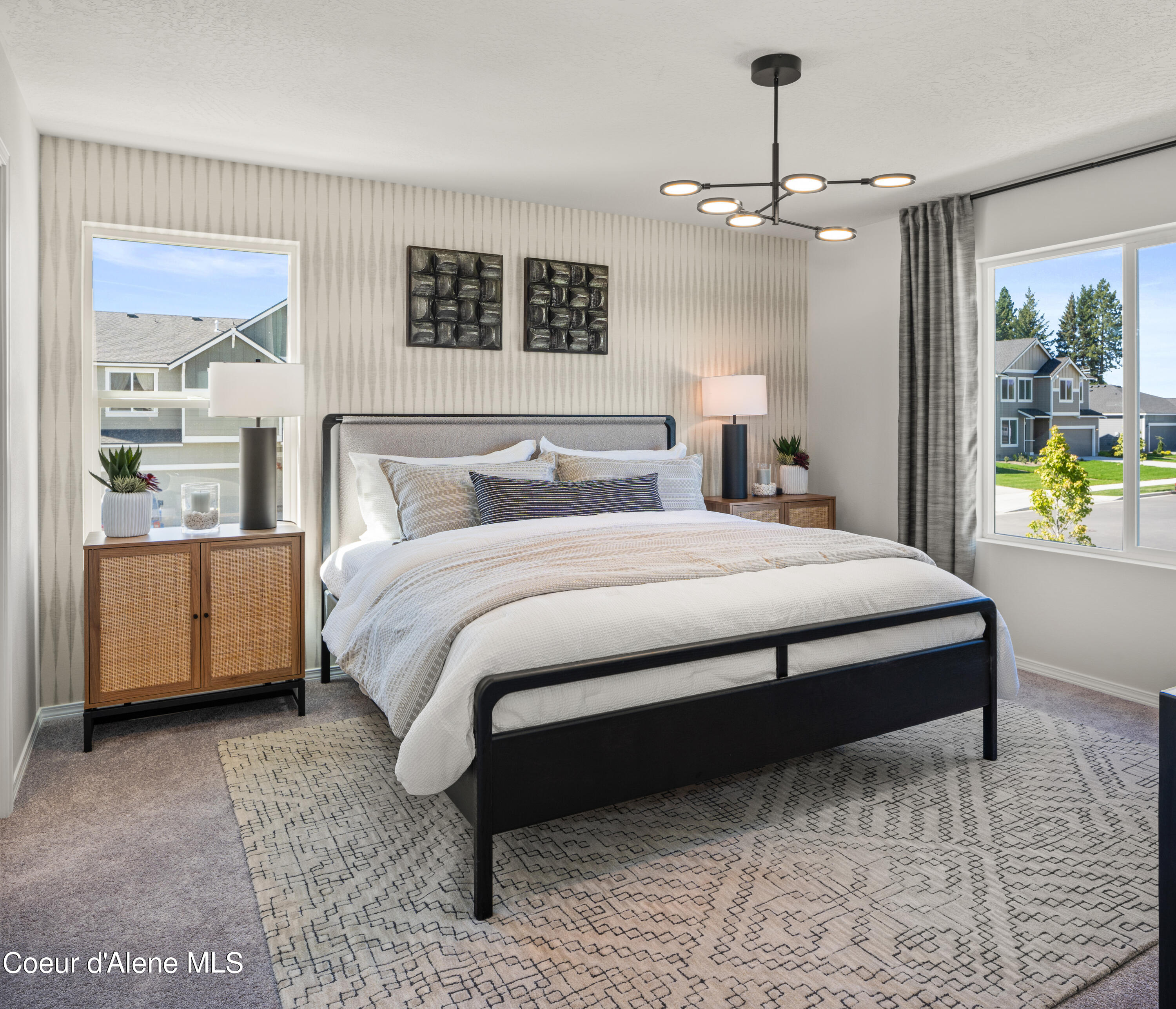 Hayden, Idaho 83835, United States, 4 Bedrooms Bedrooms, ,3 BathroomsBathrooms,Residential,Pending,93487