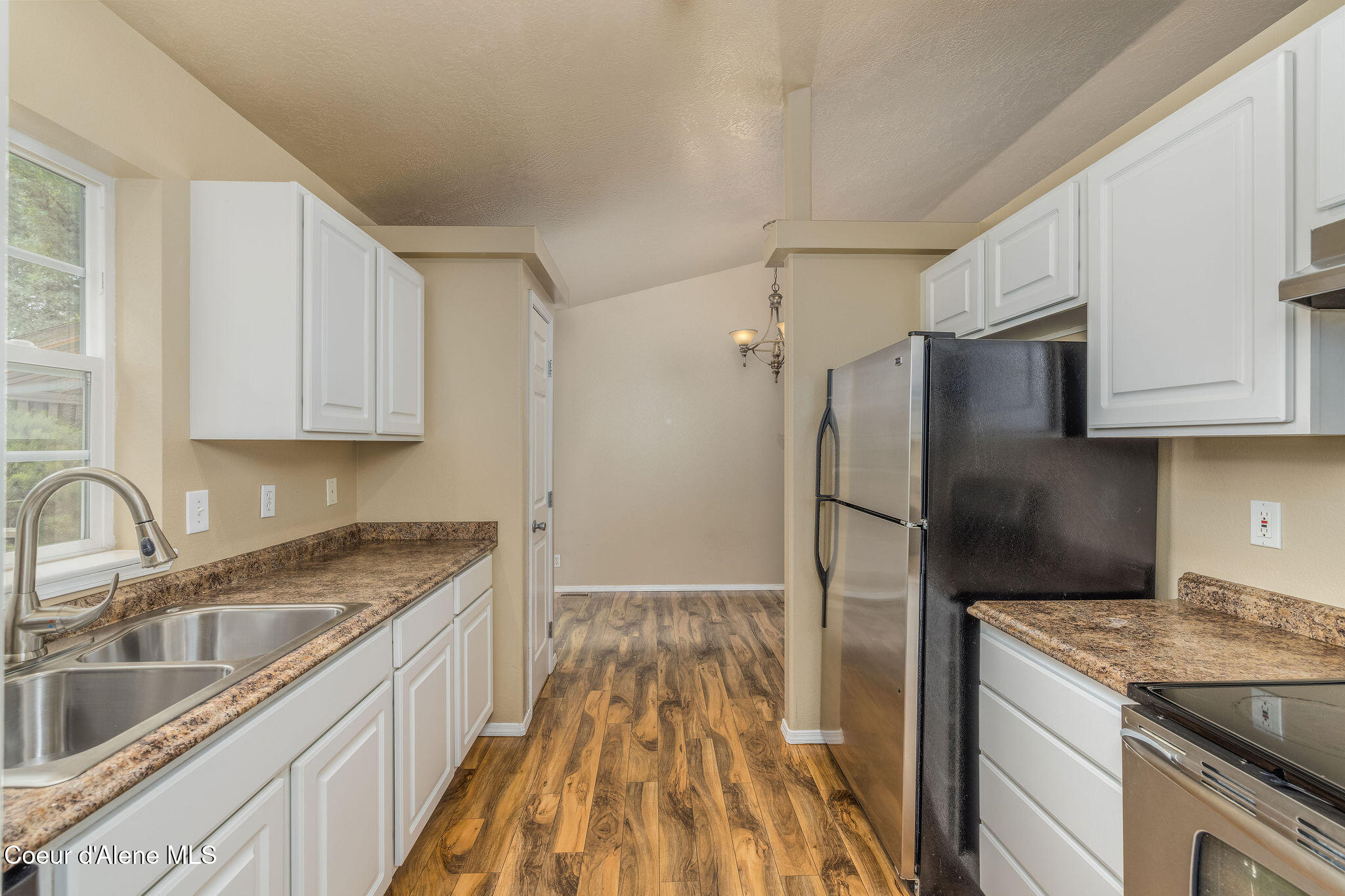 1221 E Elderberry Cir, Coeur d'Alene, Alaska image 8