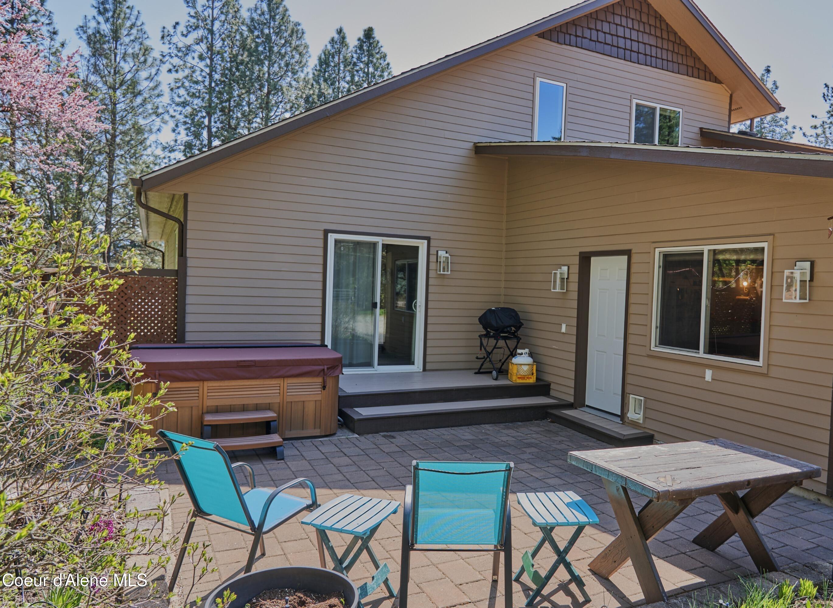 16691 W Hollister Hills Dr, Hauser, Alaska image 33