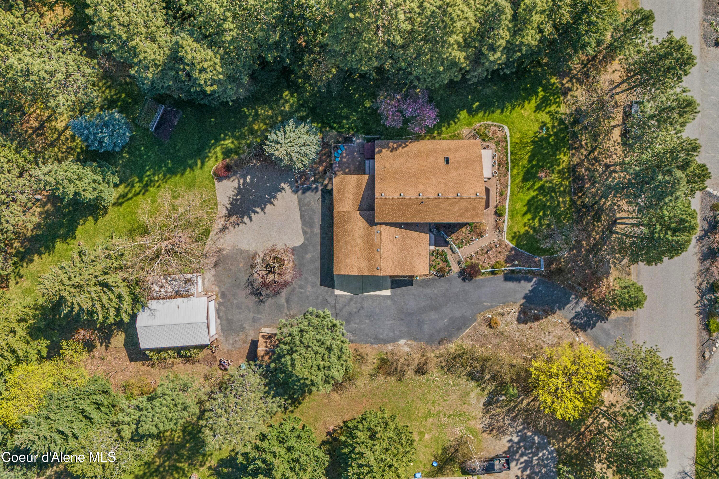 16691 W Hollister Hills Dr, Hauser, Alaska image 6