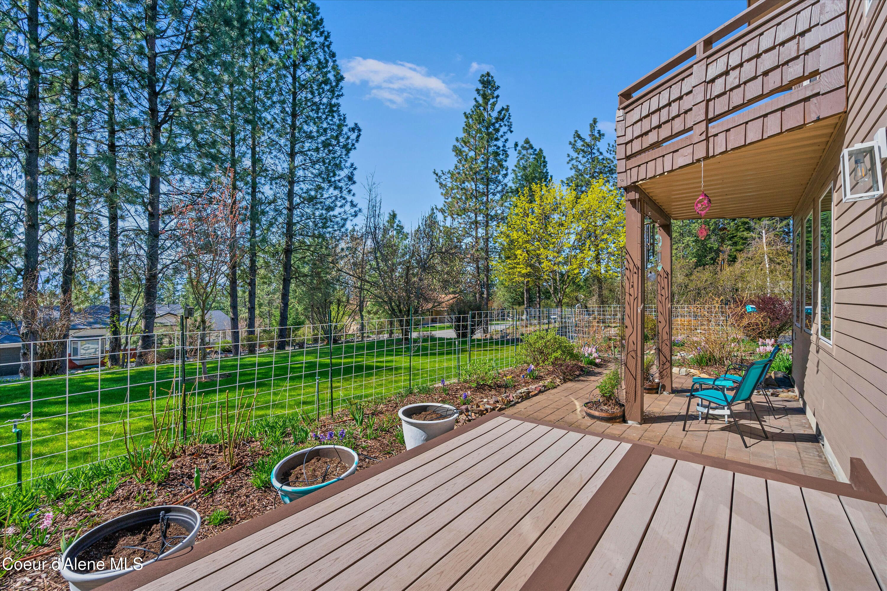 16691 W Hollister Hills Dr, Hauser, Alaska image 13