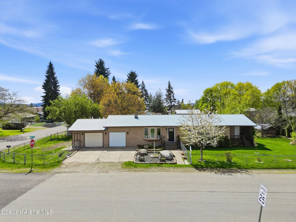 Photo of 468 Helen Ave, Hayden, ID 83835 (MLS # 26-4133)