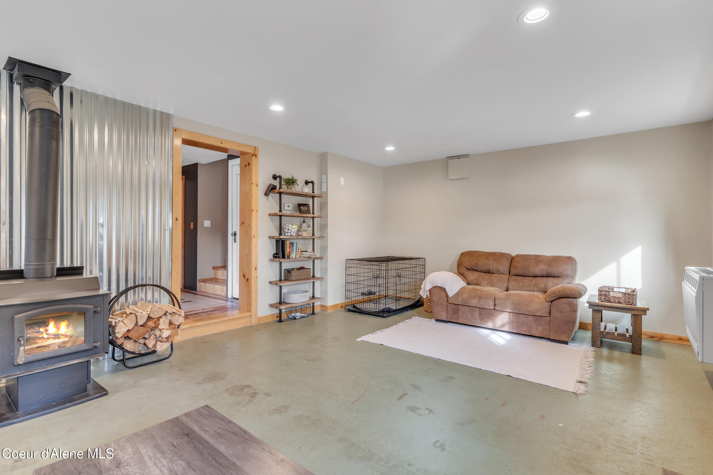 7928 Colburn Culver Rd, Sandpoint, Idaho image 13