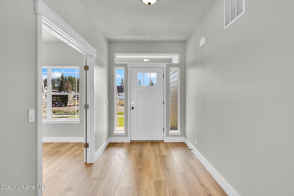 Photo of 9120 BEDWELL, Rathdrum, ID 83858 (MLS # 25-11242)