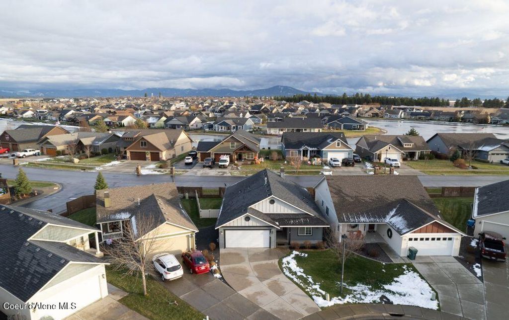 Photo of 7942 KAYAK Ct, Rathdrum, ID 83858 (MLS # 26-1018)