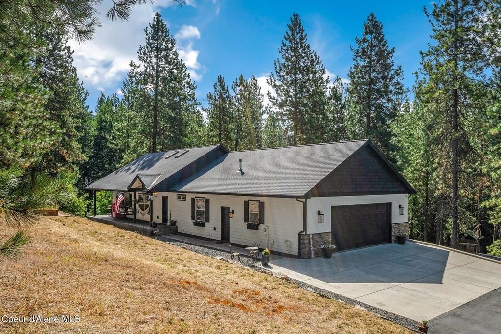 Photo of 14558 Saddle Ridge Rd &amp; Lot 4 Rd, Rathdrum, ID 83858 (MLS # 25-7561)
