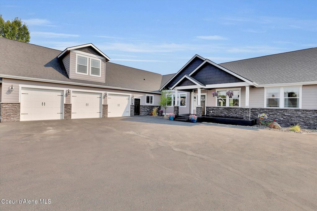 Photo of 1634 Polo Green Green, Post Falls, ID 83854 (MLS # 25-9343)