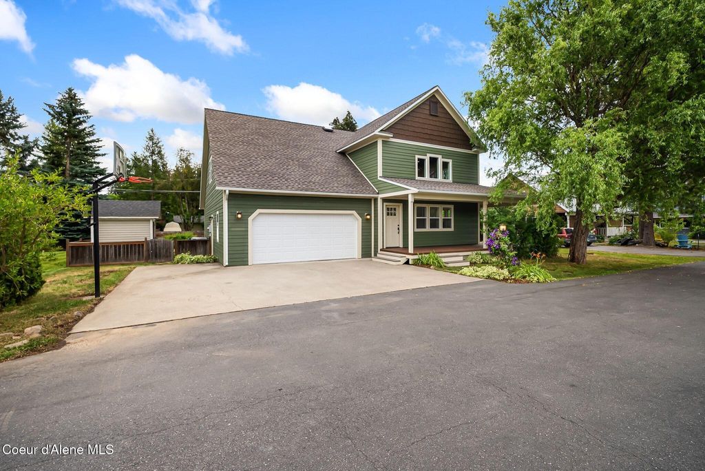 Photo of 603 Mackies WAY, Sandpoint, ID 83864 (MLS # 26-7362)