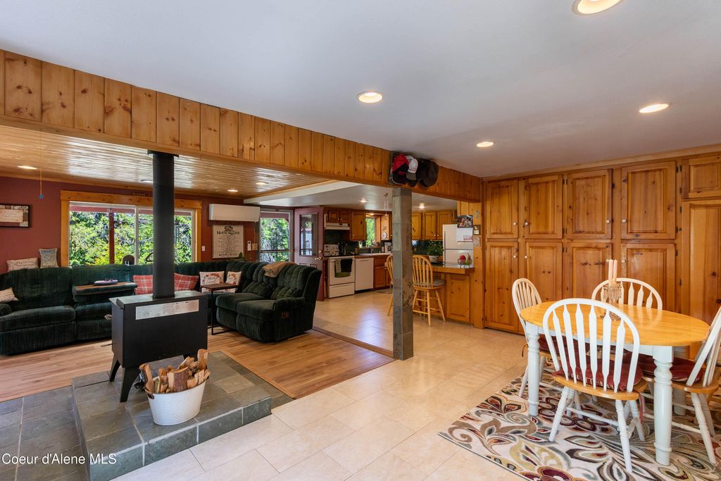 Photo of 202 Fry Creek Creek, Sagle, ID 83860 (MLS # 26-4644)