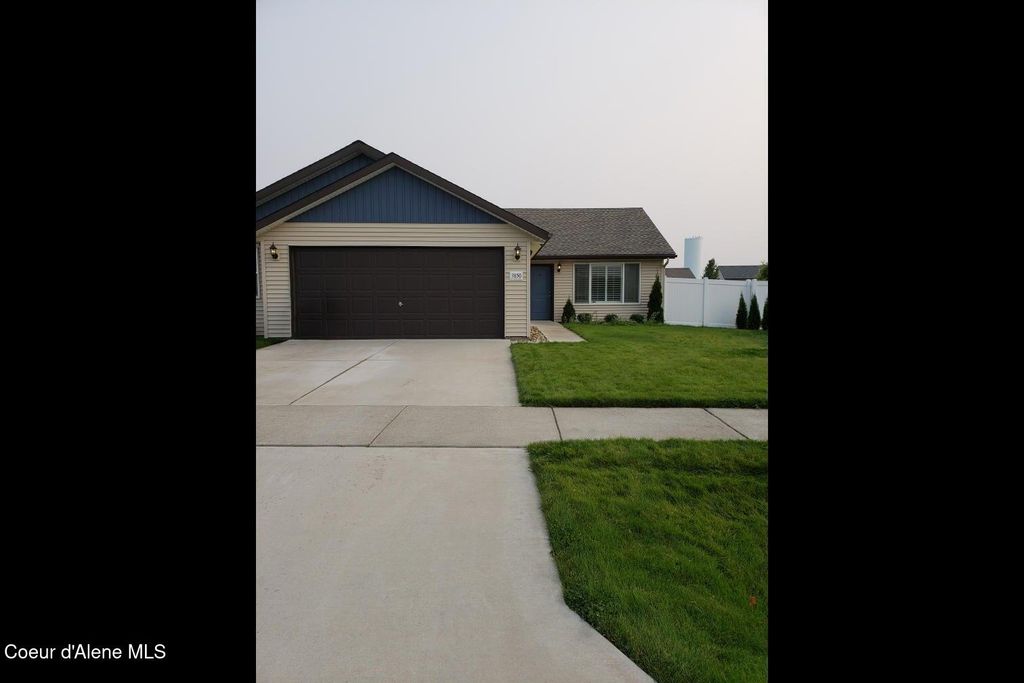 Photo of 3850 PESCADOR DR, Coeur dAlene, ID 83815 (MLS # 26-5405)